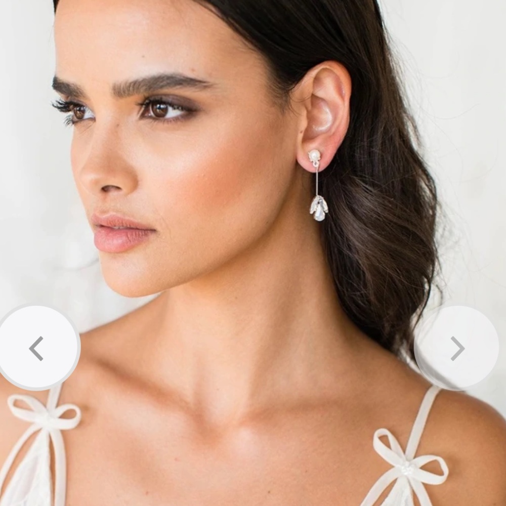 Amari Pearl & Swarovski Crystal Drop Earrings